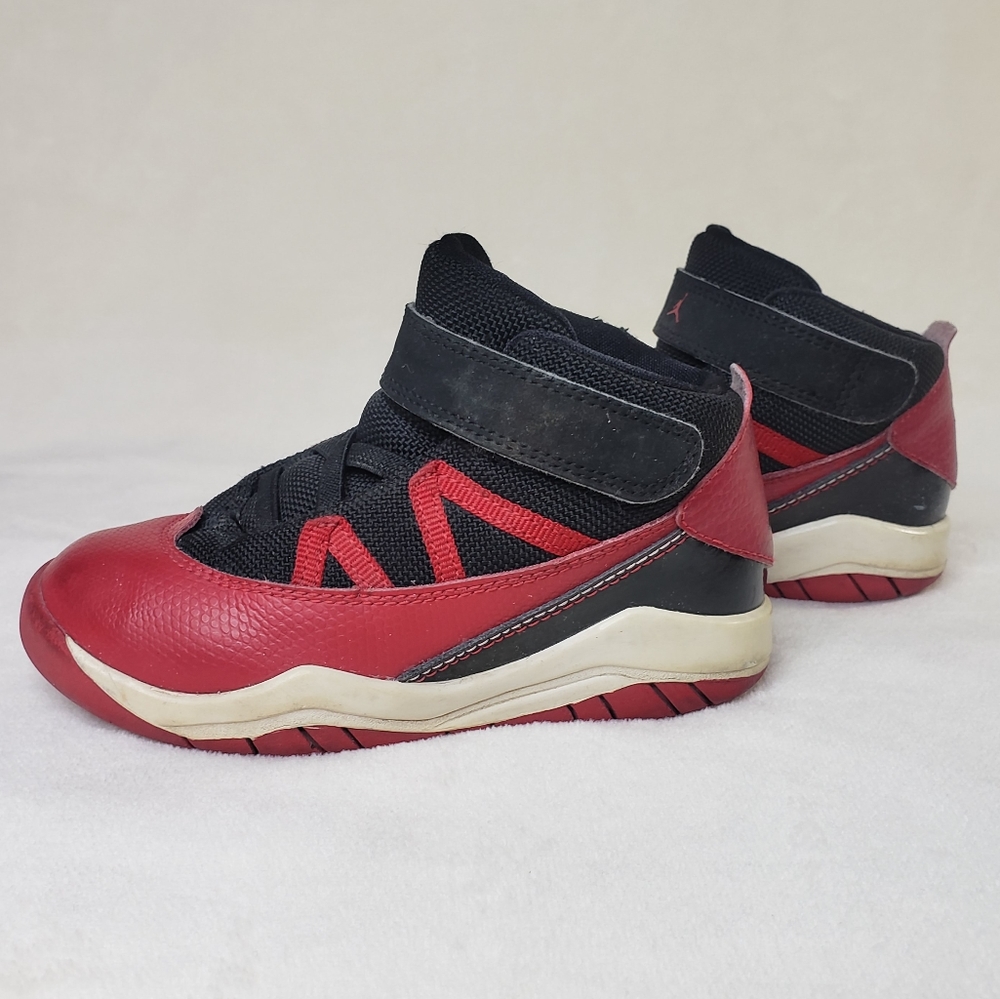 Air Jordan Prime Flight Red Black Sneakers Toddler 9C
